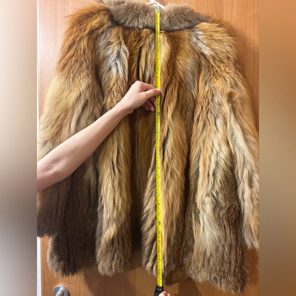 Authentic fur coat - Picture 8 of 12